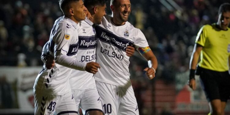 Copa de la Liga: confirmaron día y hora del partido decisivo del Lobo contra Newell´s