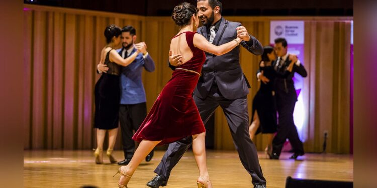 Viernes de milonga en el Centro Cultural Julio López