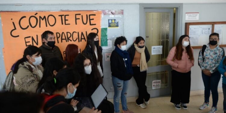 Bochazo en Medicina: el 80% de estudiantes fueron aplazados