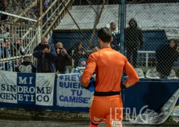 Viral: el arquero de Gimnasia cumplió el sueño de un fanático tripero