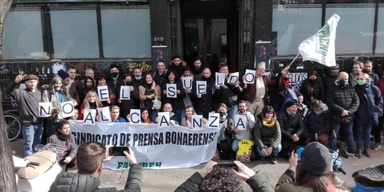 Día de les periodistas: “Hay un sector de trabajadores de prensa que está muy precarizado”