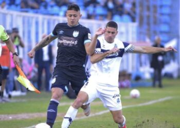 Gimnasia perdió 2 a 0 frente a Atlético Tucumán