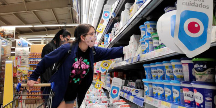 Se incorporan 120 productos lácteos a la canasta de Precios Cuidados