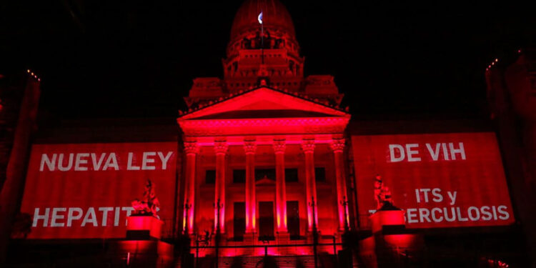 Luego de 30 años, Argentina tiene nueva ley integral de VIH