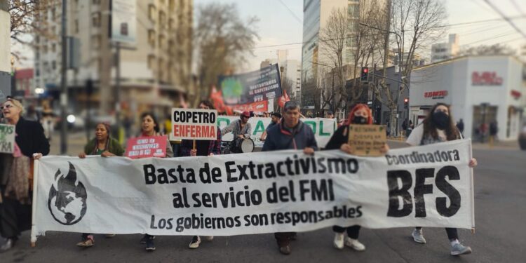 A dos años de la fundación de la Coordinadora Basta de Falsas Soluciones se realizó una marcha socioambiental