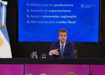 El Gobierno anunció un dólar a $200 para las exportaciones de granos