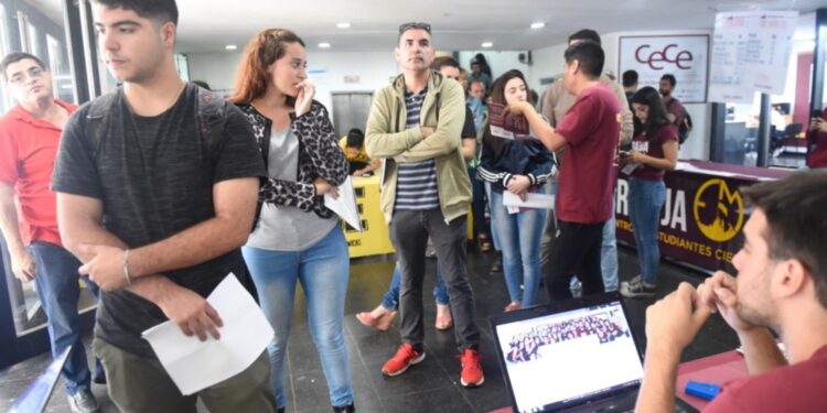 Ciclo lectivo 2023: ya están las fechas de inscripción a las carreras de la UNLP