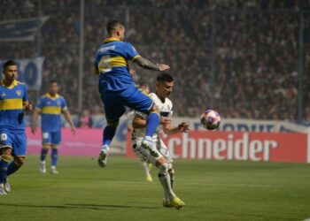 Reprogramaron el partido entre Gimnasia y Boca: se enfrentarán el jueves en el Bosque