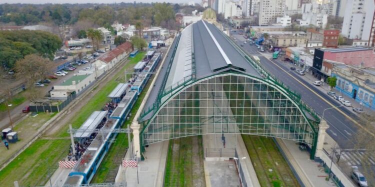 Se llevó a cabo la inauguración de la renovación de la Estación de Trenes de La Plata