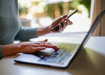 Anunciaron nuevos aumentos en telefonía, internet y televisión por cable