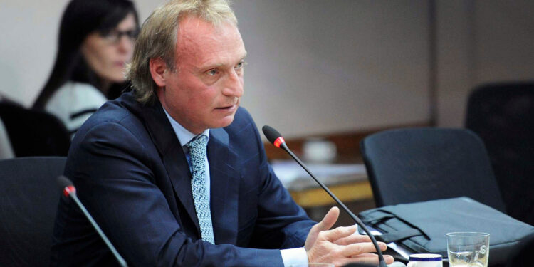 Hernán Arbizu: “El sistema financiero de Estados Unidos funciona como guarida fiscal”