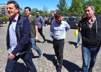 Cumbre del FDT: Kicillof, Massa, De Pedro, Kirchner e Insaurralde se reúnen con intendentes