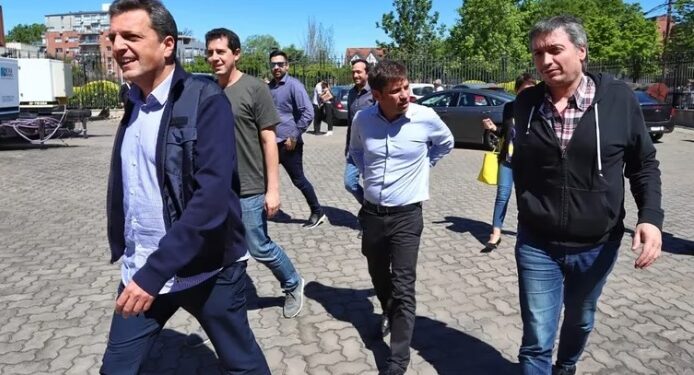Cumbre del FDT: Kicillof, Massa, De Pedro, Kirchner e Insaurralde se reúnen con intendentes