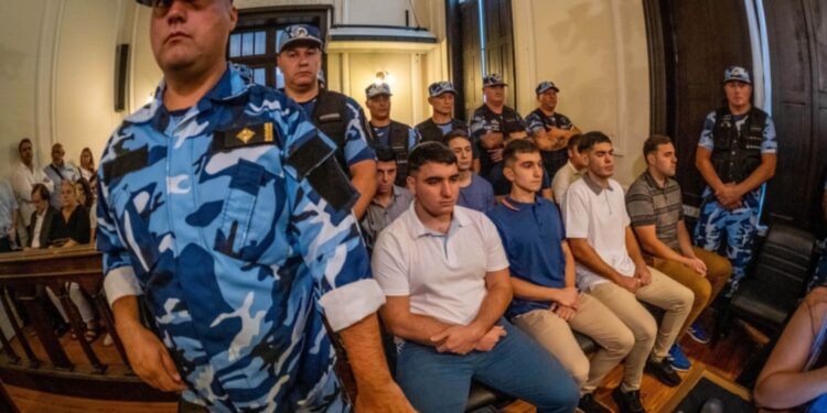 Padres y madres de cinco imputados declararán en el juicio por el crimen de Fernando
