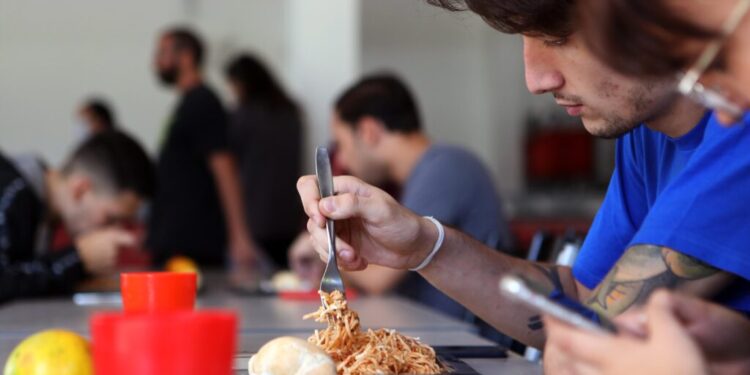 Este lunes comenzará a funcionar el Comedor Universitario en La Plata