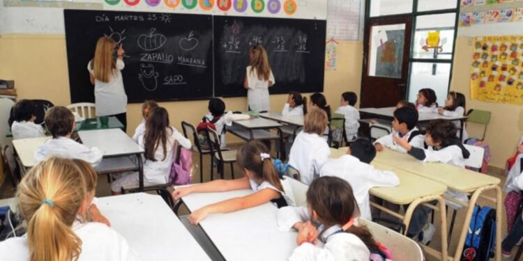 Colegios privados exigen una actualización en los aranceles