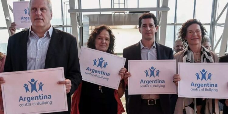 El Gobierno Nacional lanzó la campaña “Argentina contra el bullying”