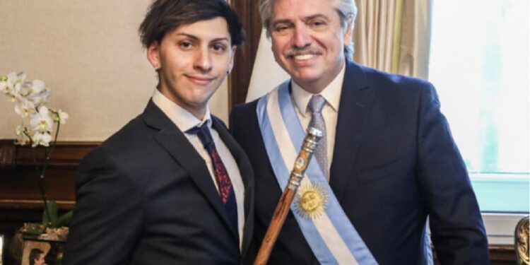 Amenazaron al hijo mayor del Presidente Fernández