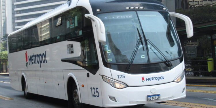 La empresa Metropol llegó a un acuerdo con la Provincia y reestablecerá el servicio