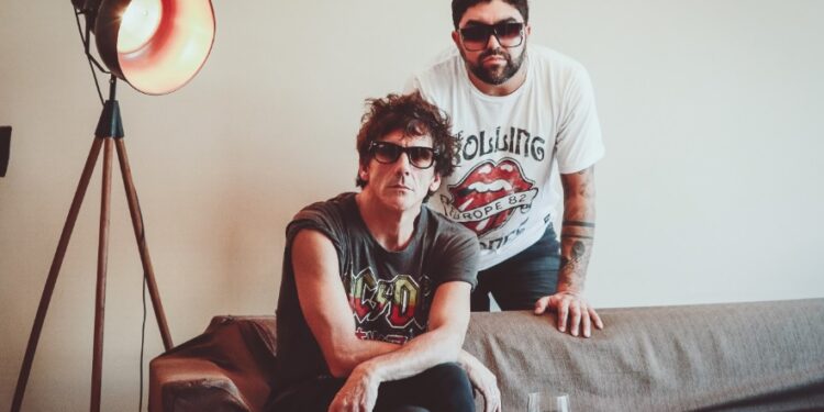 Lanzamiento: Cruzando el Charco presenta “33”