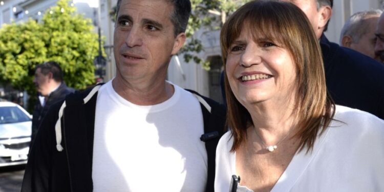 Interna Pro: Juan Pablo Allan competirá en las PASO platenses contra Julio Garro