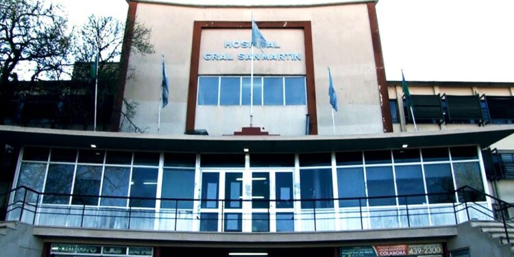 Realizaron la primera cirugía de revascularización en La Plata