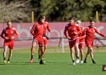 Estudiantes, listo para recibir a Corinthians por la Sudamericana pero con bajas