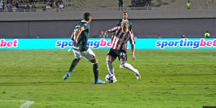 El Pincha ganó y clasificó a Cuartos de Final