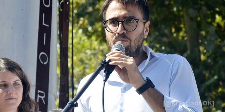 Jerónimo Guerrero: “El sistema democrático está amenazado con los que se identifican con genocidas”