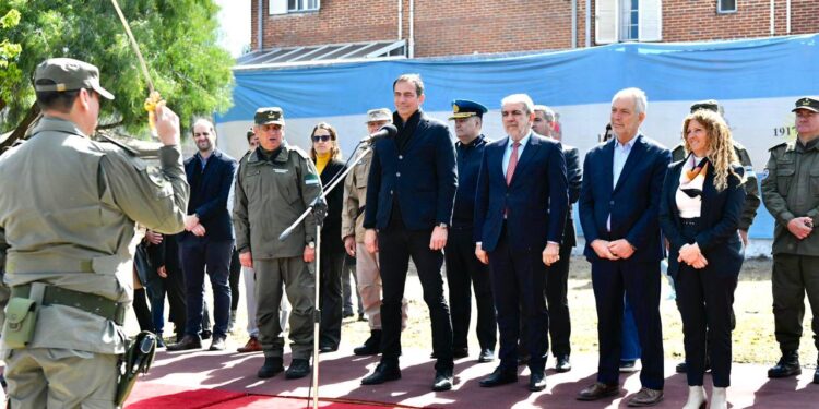 Aníbal Fernández y Julio Alak presentaron la base del Comando Unificado del Conurbano