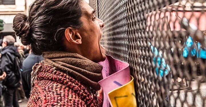 El terrorismo de Estado y las preguntas incomodas: ¿qué hacemos con los vacíos en la narrativa democrática?