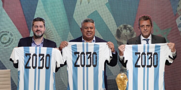 Conmebol confirmó que el Mundial 2030 se inaugurará en Argentina, Uruguay y Paraguay