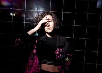 Inés Mauri presenta en vivo su disco “Isla Queer”