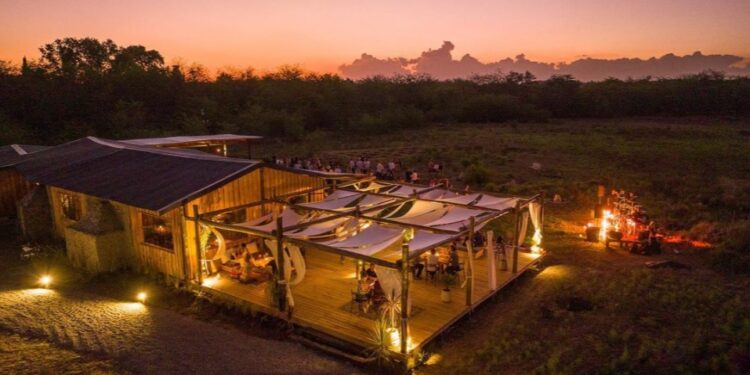 Fabiana Cantilo llega a La Plata con una experiencia única