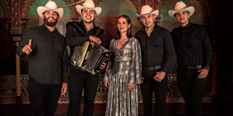 Lanzamiento: Grupo Marca Registrada feat Julieta Venegas presenta “Andar conmigo”