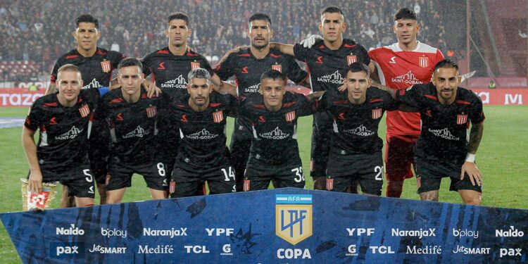 El Pincha ganó ante Lanús y pasó a cuartos de final en la Copa de la Liga