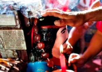 Destrozaron el santuario del Gauchito Gil en La Plata