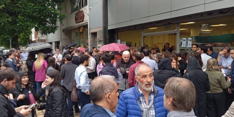 AFIP La Plata en alerta: “Quieren dejar de lado nuestro convenio de trabajo para despedirnos”