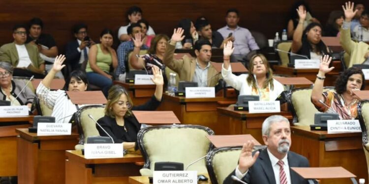 Jujuy privatiza la salud pública: “Prueban en Jujuy, pero después lo implementan en todo el país”