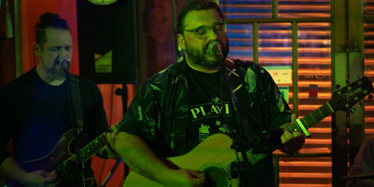 Jorge Masi se presenta en La Plata junto a Huérfanos de Alma