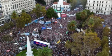¡Arde la calle! Nueva Marcha Federal Universitaria: El gobierno provoca y el país responde