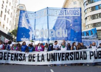 Docentes universitarios: CONADU anunció una semana de paro nacional y redobla el plan de lucha contra el Gobierno