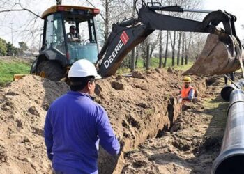 “Frenar esta obra es una ridiculez”: polémica por el proyecto de agua en Punta Lara
