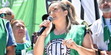 ATE rechazó la paritaria y denunció que el Gobierno impulsa una reforma laboral encubierta en el Estado