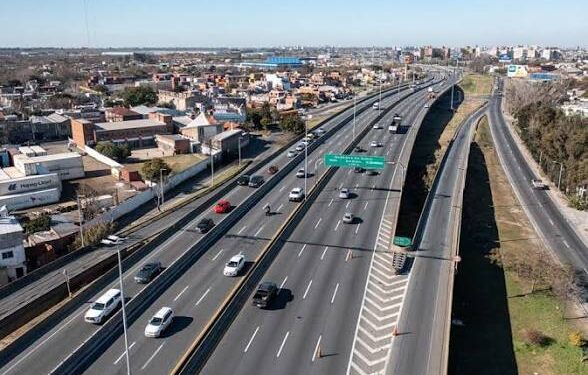 Avanzan las obras del cuarto carril en la Autopista Buenos Aires – La Plata: beneficiará a tres municipios del sur del Conurbano