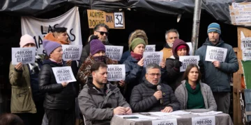 “La situación es insostenible”: docentes de Tierra del Fuego cumplen seis semanas de paro y exigen un salario digno